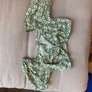 Green floral crop top